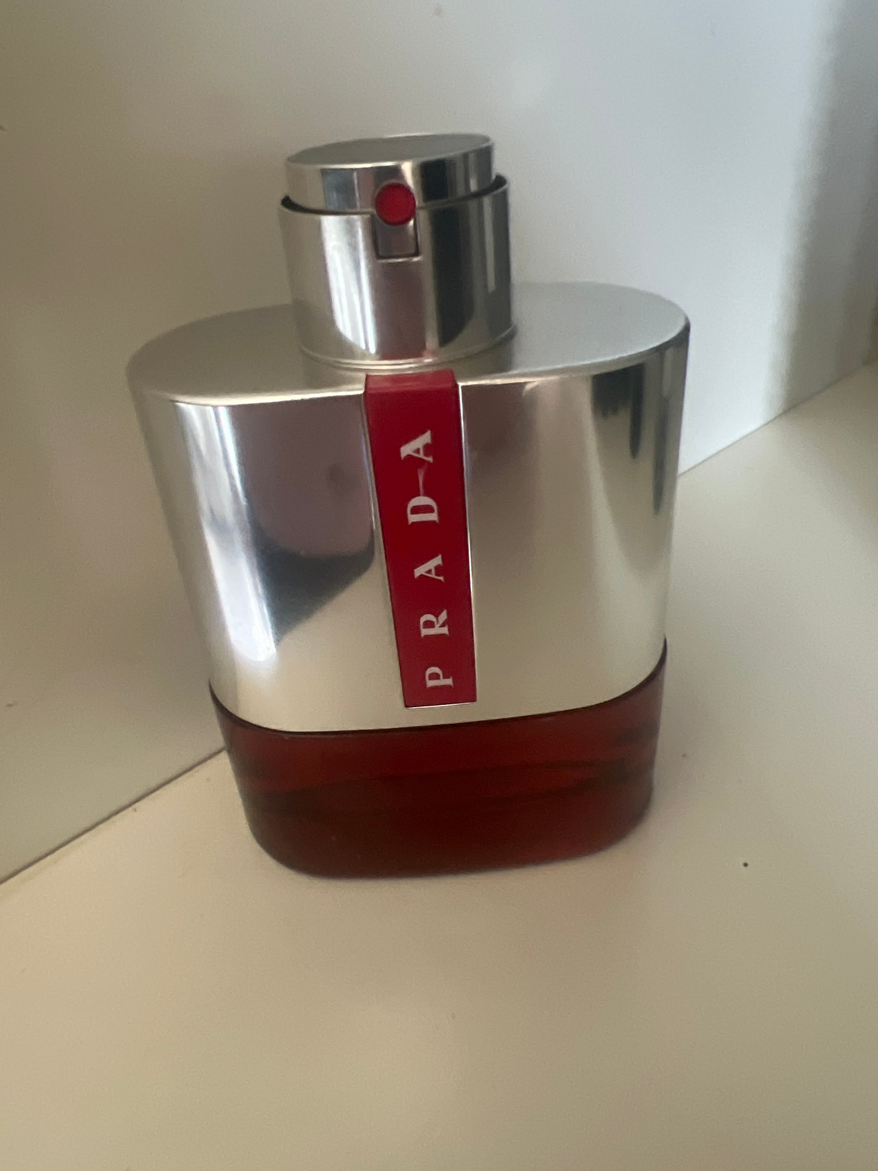 LUNA ROSSA SPORT offers PRADA for Men